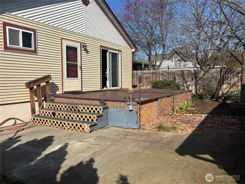 Exterior - 644 Balm St, Walla Walla, WA 99362 photo 3 of 4