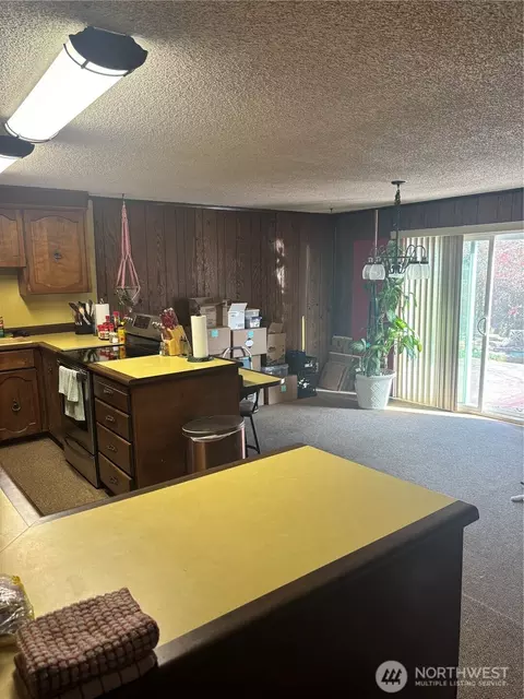 Kitchen - 644 Balm St, Walla Walla, WA 99362 photo 4 of 4