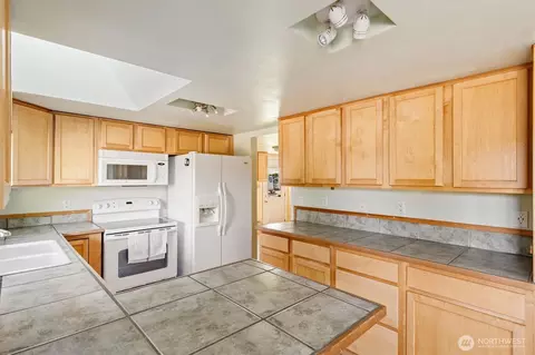 210 Olson Rd, Longview, WA 98632 photo 5