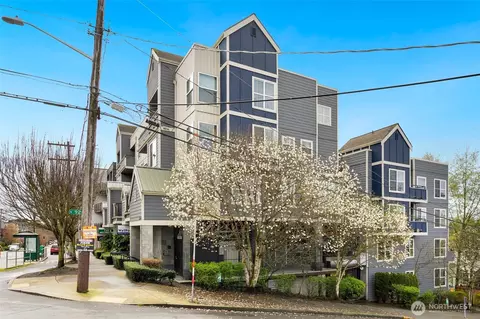 9057 Greenwood Ave N #302, Seattle, WA 98103