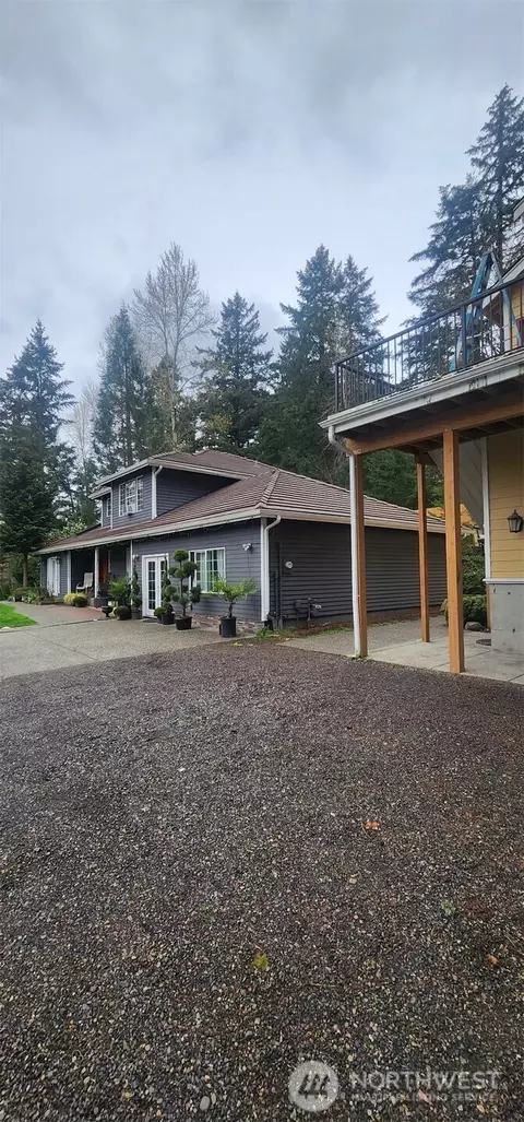 36030 28th Ave S, Federal Way, WA 98003