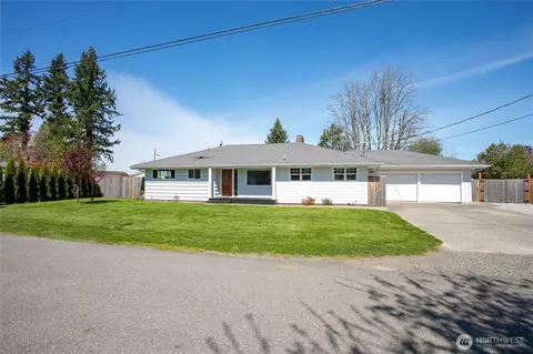 412 W 2nd St, Everson, WA 98247 photo 33