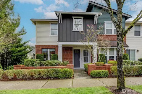 1299 NE Park Dr, Issaquah, WA 98029