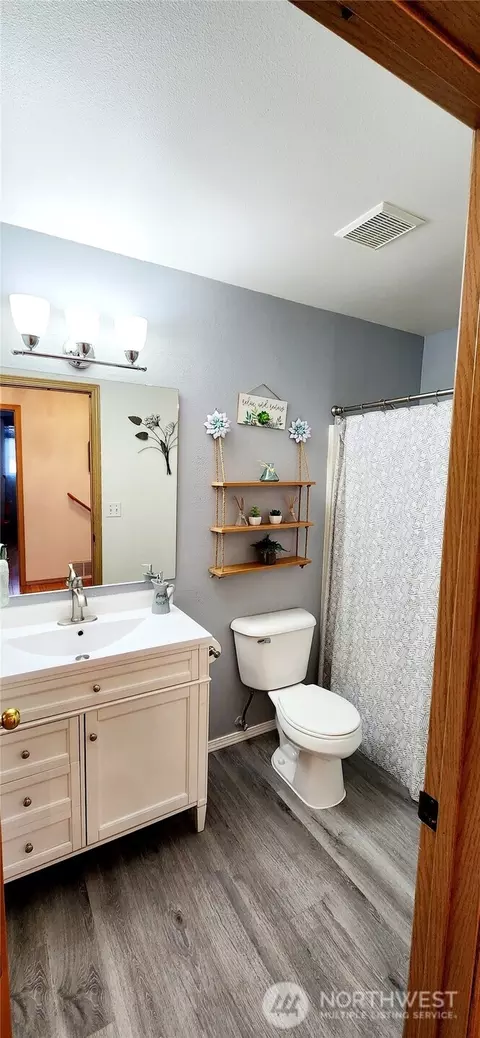 8902 W Mall Dr, Everett, WA 98208 photo 13