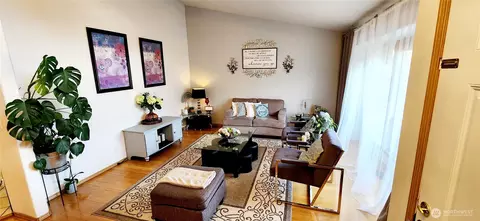 8902 W Mall Dr, Everett, WA 98208 photo 5
