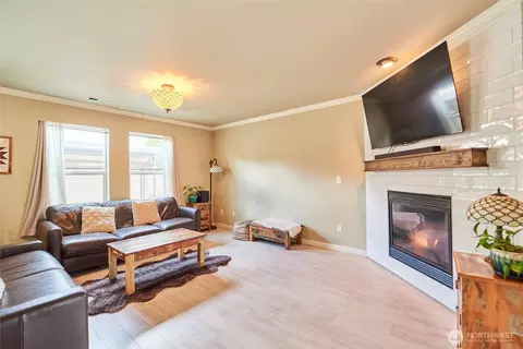 Living - 20377 Springbrook Rd SE, Monroe, WA 98272 photo 1 of 4