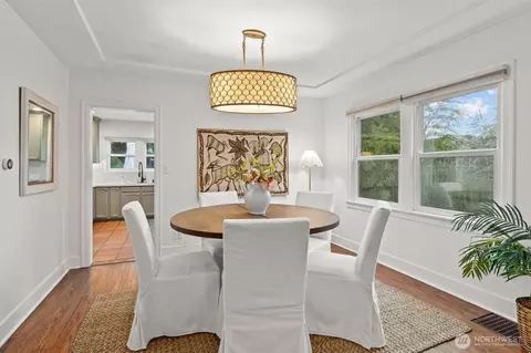 Dining - 806 23rd Ave E, Seattle, WA 98112 photo 2 of 2
