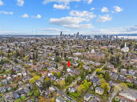 View/Area - 806 23rd Ave E, Seattle, WA 98112 photo 1 of 2