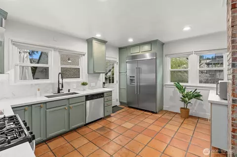 Kitchen - 806 23rd Ave E, Seattle, WA 98112 photo 1 of 5