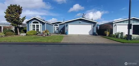 6021 90th Street Ct E #109, Puyallup, WA 98371