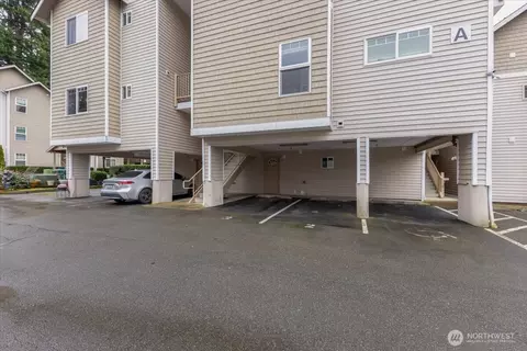 Exterior - 5809 Highway Pl #A102, Everett, WA 98203 photo 2 of 6