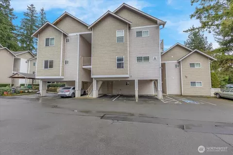 5809 Highway Pl #A102, Everett, WA 98203