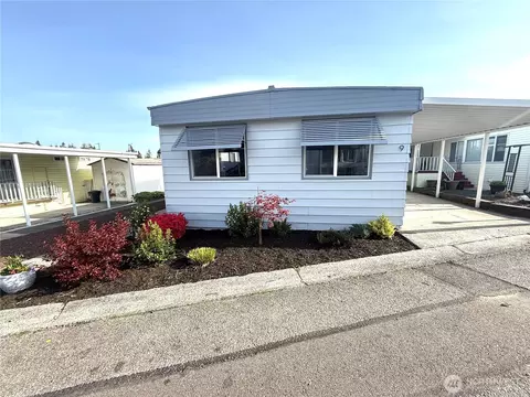1415 84th St SE #9, Everett, WA 98208