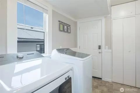 Other - 1233 Marion St, Enumclaw, WA 98022 photo 3 of 5