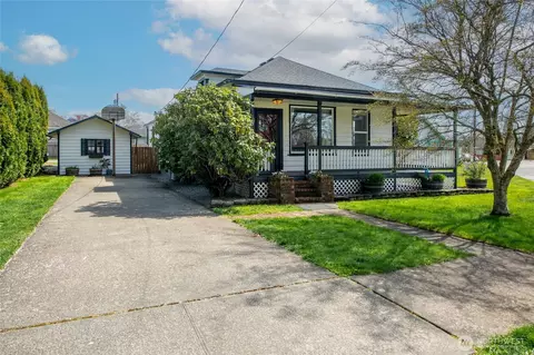 1233 Marion St, Enumclaw, WA 98022