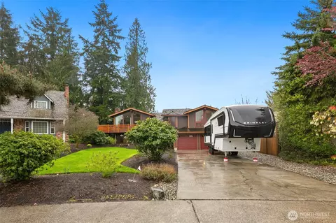 Exterior - 10228 33rd Ave SE, Everett, WA 98208 photo 9 of 9