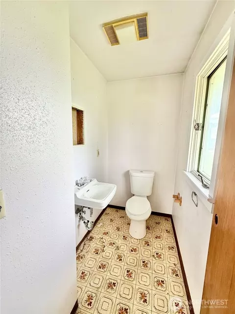 731 E Jonathan, Omak, WA 98841 photo 24