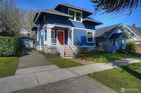 2706 N Warner St, Tacoma, WA 98407