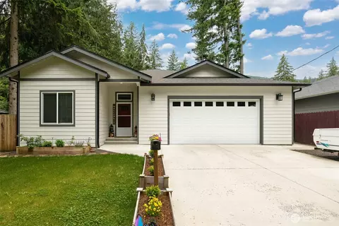 6321 Pony Pl, Maple Falls, WA 98266