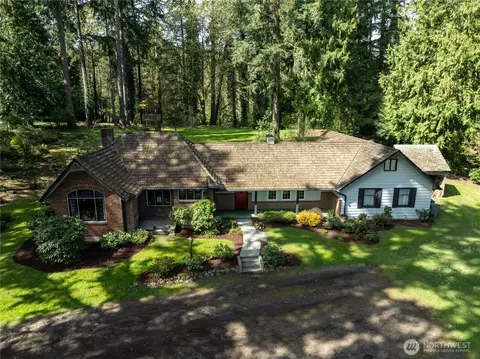 17137 32nd Ave NE, Lake Forest Park, WA 98155