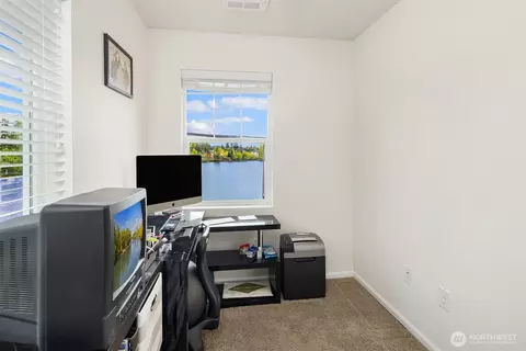Other - 2030 113th Pl SE, Everett, WA 98208 photo 5 of 10