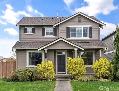 1021 29th St NW, Puyallup, WA 98372