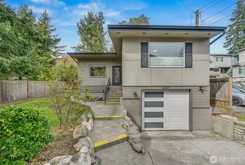 2310 N 185th St, Shoreline, WA 98133