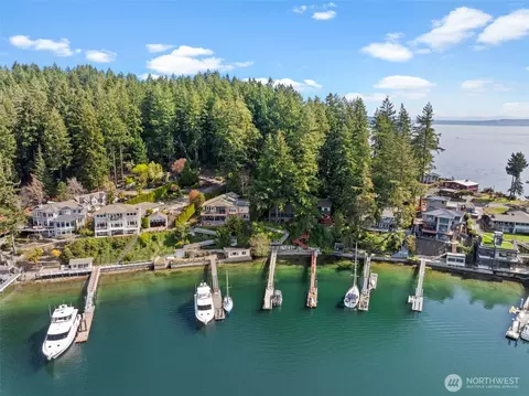 7706 Goodman Dr NW, Gig Harbor, WA 98332