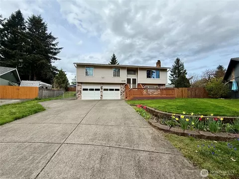 2008 SE 137th Ct, Vancouver, WA 98683