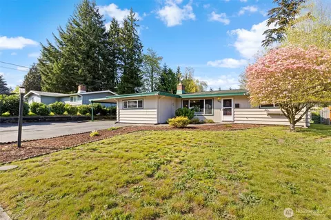 902 Hanford Ave, Bremerton, WA 98310