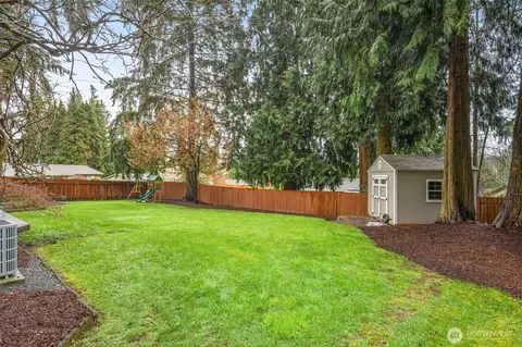 Exterior - 1128 203rd Pl, Bothell, WA 98012 photo 9 of 9