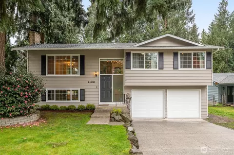 1128 203rd Pl, Bothell, WA 98012