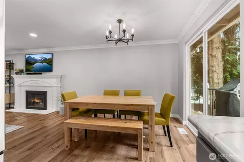 Dining - 1128 203rd Pl, Bothell, WA 98012 photo 1 of 3