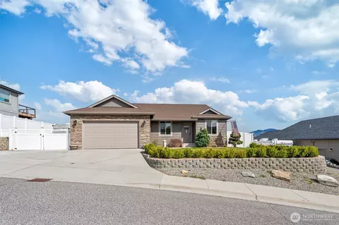 609 S James Ave, East Wenatchee, WA 98802