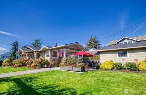 Exterior - 1305 10th St, Everett, WA 98201 photo 10 of 11