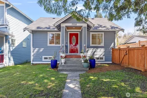 7732 16th Ave SW, Seattle, WA 98106