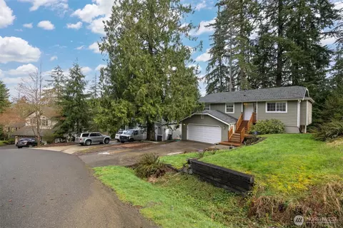 22 Sweet Clover Cir, Bellingham, WA 98229