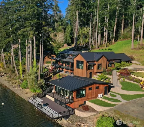 19315 99th St NW, Vaughn, WA 98394