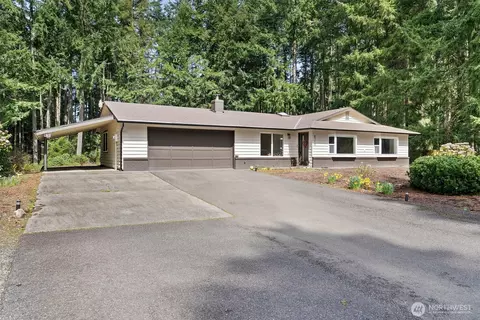 8710 Homestead Ave NE, Olympia, WA 98516