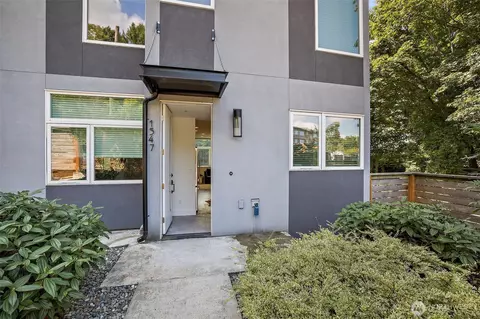 1547 Boylston Ave E, Seattle, WA 98102