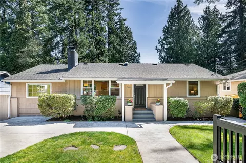17602 Ashworth Ave N, Shoreline, WA 98133