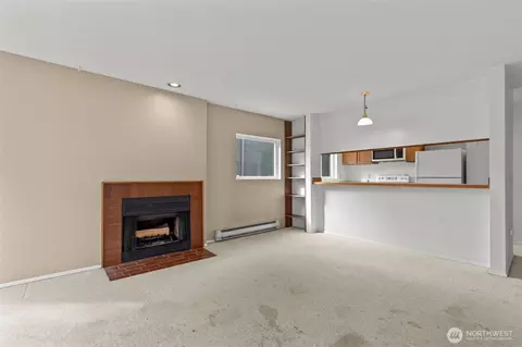 435 Summit Ave E #202, Seattle, WA 98102 photo 7