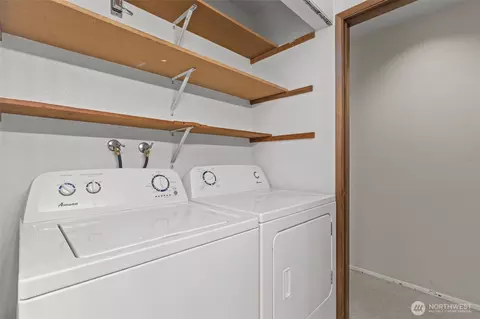 435 Summit Ave E #202, Seattle, WA 98102 photo 12