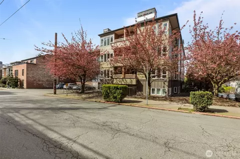 435 Summit Ave E #202, Seattle, WA 98102 photo 19