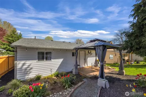 Exterior - 4512 S 3rd Ave S, Everett, WA 98203 photo 2 of 6