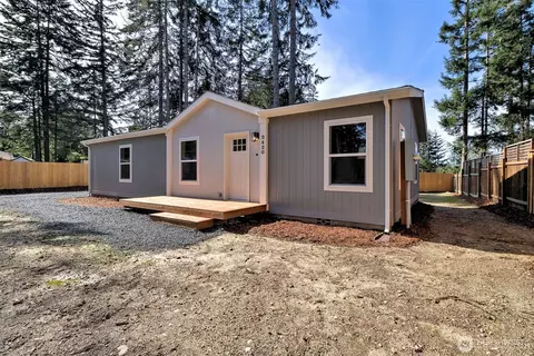 2420 E Timberlake Dr W, Shelton, WA 98584