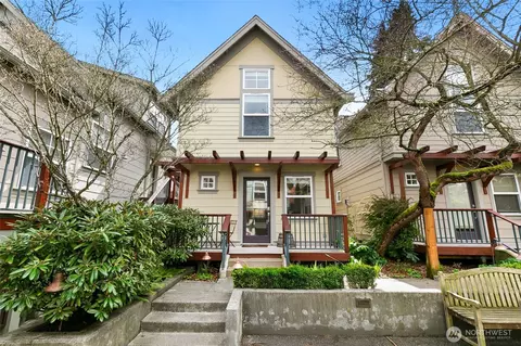 6318 5th Ave NE #G, Seattle, WA 98115