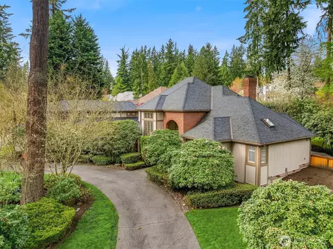 13408 157th Ave NE, Redmond, WA 98052