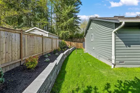 Exterior - 1114 232nd Pl SW, Bothell, WA 98021 photo 6 of 9