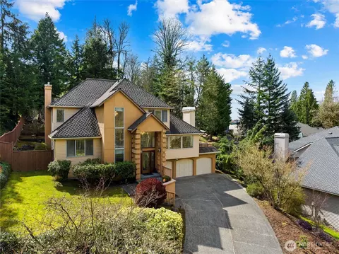 13923 SE 79th Dr, Newcastle, WA 98059